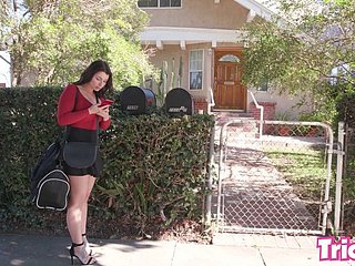 Tipu muslihat - Ivy Lebelle Fucks A University
