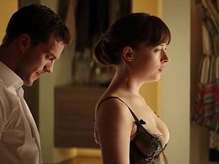 Dakota Johnson en los cincuenta tonos más oscuros (2017)