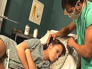 القذرة أمراض النساء الداعر على Pacient في بلدها النوم