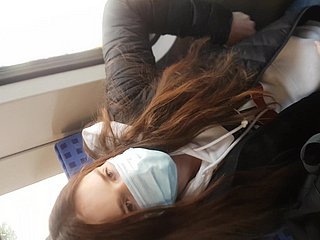 尼斯乘坐