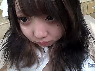 Jav College Girl Shiratori Fucks Uncensored Doggystyle avec des gars Cum comme lubrifiant mignon Amatrice
