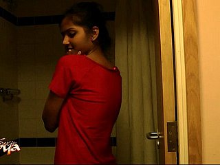 hete downcast Indiase amateur babe divya close by rosiness