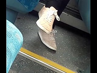 坦率的漂亮女孩