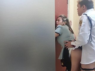 Trend neuer Viral Pinay! Na Sheet Ko Si -Lehrer bei Wache Nagkakantutan, Kala Nila Wala Tao!