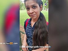 Indian University Girl Mee eens voor seks voor geld en geneukt in hotelkamer - Indian Hindi Audio