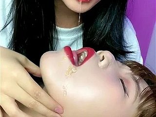lezdom จีน