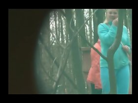Perempuan pissing voyeur
