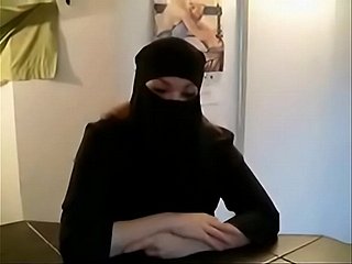 아랍 처녀 자밀라 r.