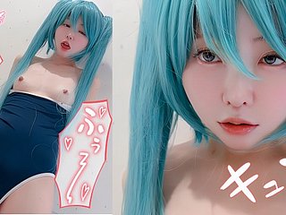 Mời các bạn xem màn thủ dâm AHEGAO HENTAI của cô nàng Hatsune Miku BabyYurin nhỏ nhắn