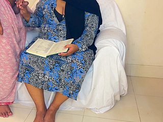 Арабская большая задница, сексуальная толстушка, репетитор и студентка, трахаются, когда родителей нет дома