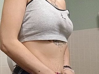 Pertemuan yang penuh ghairah mencapai kesudahan yang meletup apabila gelombang keseronokan meresap ke dalam badan. Belakang badan melengkung dari katil, jari kaki melengkung, dan erangan kasar keluar dari bibir sementara faraj mengejang di sekitar zakar yang masih menekan. Tolakan dalam terakhir menghantam ke tepi, melepaskan beban panas jauh di lubuk hati. Buat seketika, berbaring kusut, menarik nafas berat selepas hubungan yang sengit. Kemudian dengan senyuman puas, dengan berat hati menguraikan kekusutan, similar to mani sudah mula mengalir ke paha. Memegang seluar jeans biru pudar dari lantai, menarik ke atas kaki yang berkilauan. Denim menekan daging sensitif sebagai butang, sudah menjangkakan pertemuan seterusnya, selepas orgasme, dia menarik seluar jeans itu semula.