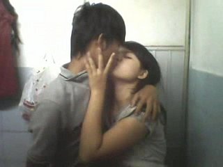 adolescente indonesiano cazzo