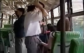 免费色情管在总线淘气