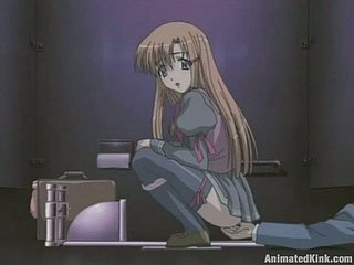 ragazze hentai not far from uniforme scolastica succhiare un cazzo e masturbarsi